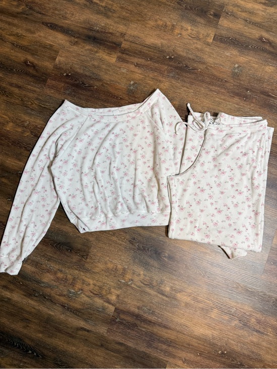 Gilly Hicks Other - Gilly Hicks | Floral Pajama Set Waffle Knit Lounge Sleepwear 2 Pc | Medium